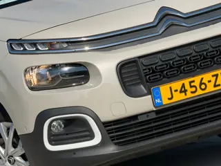 Citroen Berlingo 1.2 PureTech Shine - Sable Metallic - Camera/Cruise/Carplay