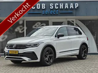 Volkswagen Tiguan 1.4 TSI eHybrid R-Line Business+ / HUD / Trekhaak / Stoel/Stuur verwarm. / Keyless