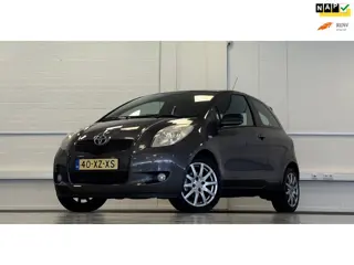 Toyota Yaris 1.3 VVTi Automaat Sol S Line-pakket Leder Airco