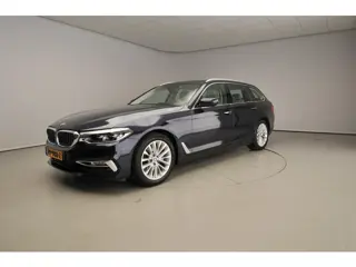 BMW 5-serie Touring 520i High Executive Luxury Line | Trekhaak elek. | HUD | Comfortzetels | Harman/
