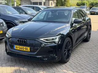 Audi e-tron e-tron 50 quattro Launch edition plus 71 kWh / SoH 90,2% / Panoramadak / Camera / Leder 