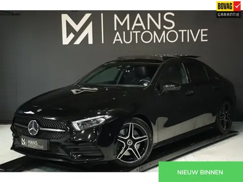 Mercedes-Benz A-klasse A250 AMG 4Matic / PANO / CAMERA / KEYLESS / DODEHOEK / STOELVERW