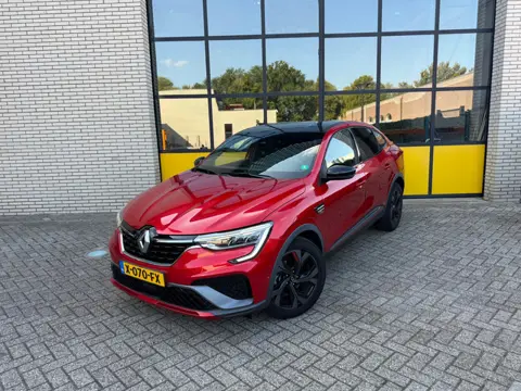 Renault Arkana E-Tech Hybrid R.S. Line, Adaptieve Cruise, Leer & stoel en stuurwielverwarming