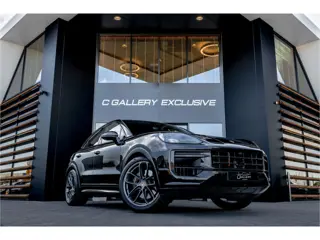 Porsche Cayenne Coupé 3.0 E-Hybrid Black Edition - Origineel NL | Sport Chrono + | Achterasbesturing