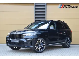 BMW X7 xDrive40i 6p. * M-Sport * Soft-close * Laserlicht * Harman/Kardon * Panoramadak Sky Lounge *