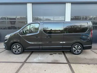 Renault Trafic 2.0 dCi 170 T29 L2H1 DC Luxe | Black Edition | Trekhaak | Leder | Apple Carplay | Sto
