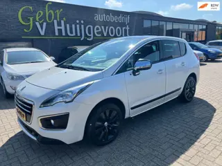 Peugeot 3008 1.2 PureTech Blue Lease Executive