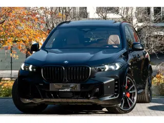 BMW X5 xDrive50e M-SPORT Pro ** LED, COGNAC LEDER, NAVI+, PANO, DR.ASS+, TREKH, 22-invh LMV, LUCHT *