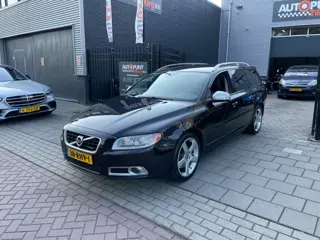 Volvo V70 2.0T R-Edition Trekhaak Airco Navi PDC NAP APK