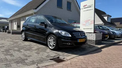 MERCEDES-BENZ B-KLASSE 