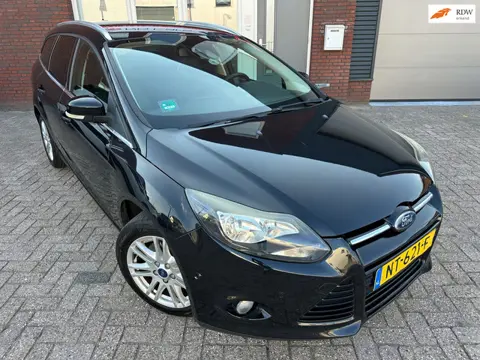 Ford Focus Wagon 1.0 EcoBoost Titanium / Clima / Cruise / PDC / LM / Verw Voorruit