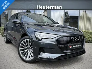 Audi e-tron 55 Quattro S Line Black/Trekhaak/SOH94%