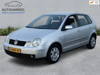 Volkswagen Polo 1.4-16V Sportline airco stuurbekrachting elektrische ramen