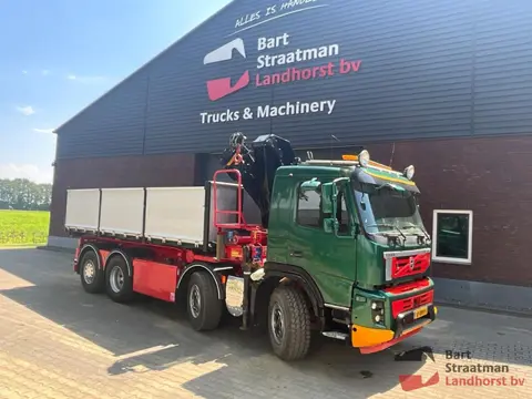 Volvo FMX, 460 8X2 met 3 zijden kabelsysteem inclusief bak en HMF 2620-K4 kraan radiografisch. BS214