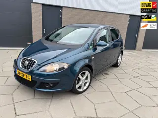 Seat Altea 1.6 Lifestyle| Zeer Royale 5 Deurs met Airco, Trekhaak, Cruise-Control en All-Season band