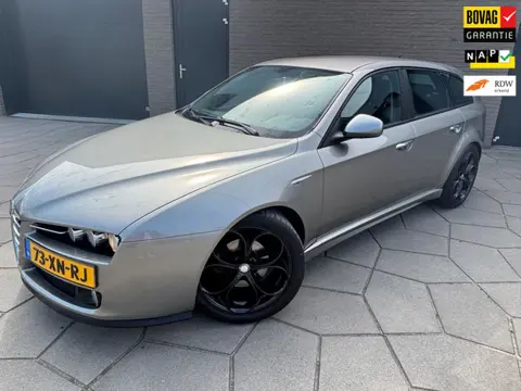 Alfa Romeo 159 Sportwagon 1.8 mpi Business | Erg Sportief en toch de vele ruimte van een station met
