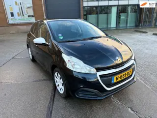 Peugeot 208 1.0 PureTech Access (( garantie ))) km n.a.p