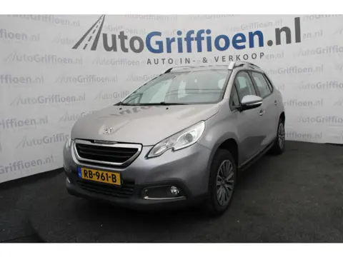 Peugeot 2008 1.2 PureTech Active nette SUV met trekhaak
