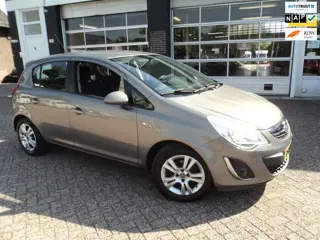 Opel Corsa 1.2-16V Berlin