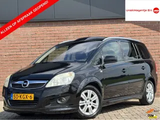 Opel Zafira 1.8 COSMO 7P. | NL-AUTO! | LEDER! | TREKHAAK!