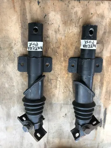 Rear shock absorbers De Tomaso Pantera Us version