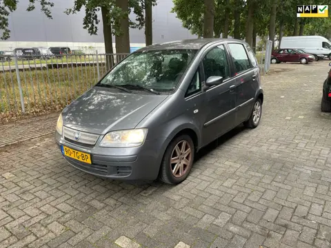 Fiat Idea 1.4-16V Emotion AUTOMAAT NAP CLIMA LM VELGEN CV RADIO CD