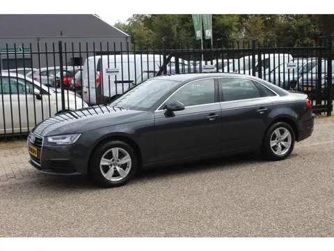 Audi A4 Limousine 1.4 TFSI Automaat Pro Line
