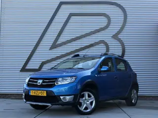 Dacia Sandero 0.9 TCe Stepway Lauréate Navi|Airco|Cruise|PDC|Trekhaak|D-riem vv in 2021|N.A.P|Nieuwe
