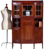Foto 26 van Art deco kast in massief mahonie met subliem snijwerk Hollands ca 1900
