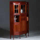 Foto 23 van Art deco kast in massief mahonie met subliem snijwerk Hollands ca 1900