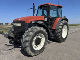 New Holland M160