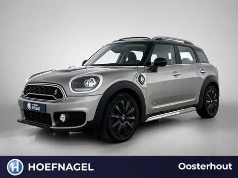 Mini Countryman 1.5 Cooper S E ALL4 Chili Automaat | Cruise Control | Stoelverwarming | Navigatie | 