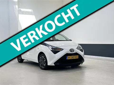 Toyota Aygo 1.0 VVT-i x-fun| NL| 1 Eig | Airco| C.V | Bluetooth |