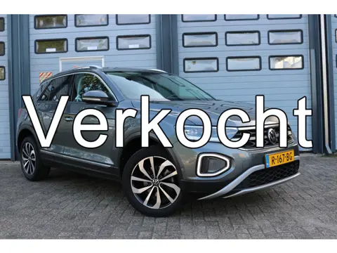 Volkswagen T-Roc 1.0 TSI Style Xenon Alcantara Virtual cockpit Navi Camera Trekhaak Bj:2022
