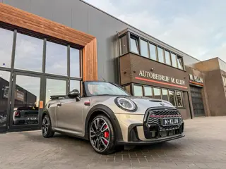 MINI Cabrio 2.0 John Cooper Works JCW Pack F1 aut 231pk/head up/Camera/18"Jcw/Hk/Vol