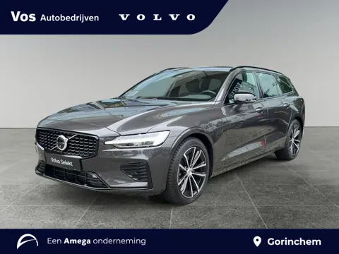 Volvo V60 2.0 T6 Plug-in hybrid AWD Plus Dark l Verwarmbare Voorruit l Trekhaak l 360 camera l