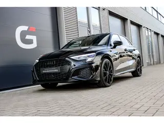 Audi A3 Sportback 40 TFSI e S Edition | Memory | Sportstoelen | B&O | Camera | Trekhaak | Standkache