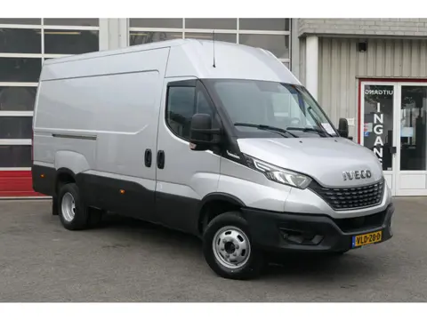 Iveco Daily 40C180 | L2H2 | Double Wheels | 93543Km | 2021 | 4200kg GVW | Tacho | Navi | A/C | Cruis
