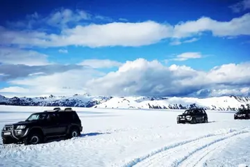Superjeep tocht op Vatnajökull gletsjer