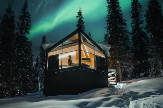 Overnachting in Magical Pond Nature Igloos Ruka
