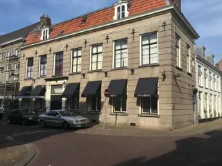 Woning aan de Hoogeinde te Tiel