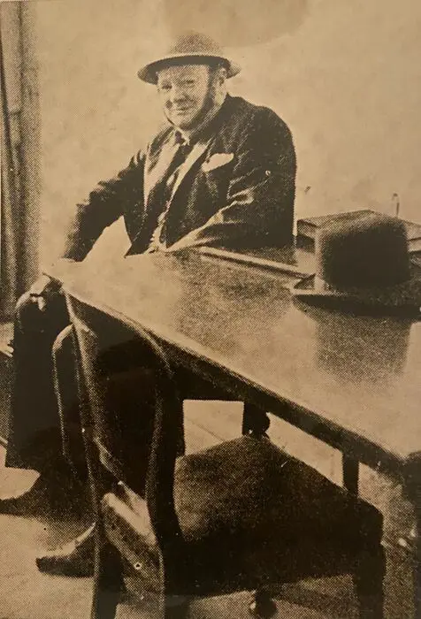 Weltbild Berlin - Churchill in an air raid Ramsgate -