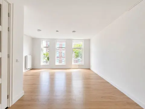 Woning aan de Duivenvoordestraat te Rotterdam