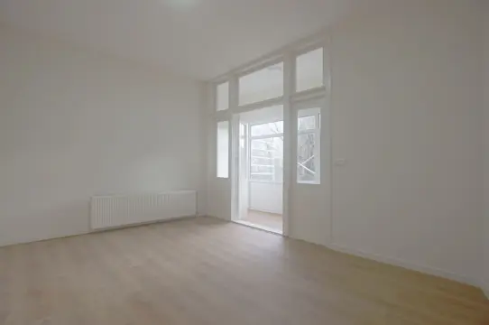 Woning aan de Bergweg te Rotterdam