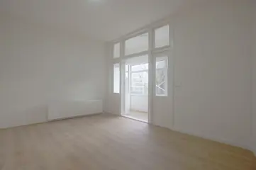 Woning aan de Bergweg te Rotterdam