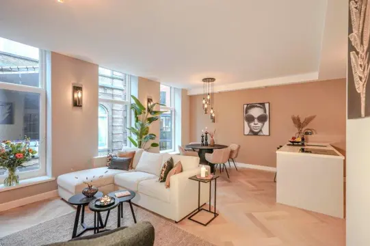 Woning aan de Lange Houtstraat te Den Haag