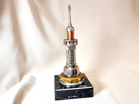 Embleem/mascotte/kenteken - Leuchtturm - 1930-1940