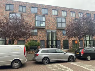 Woning aan de J.H. van den Broekstraat te Rotterdam