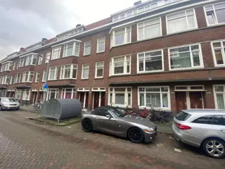 Woning aan de Luzacstraat te Rotterdam