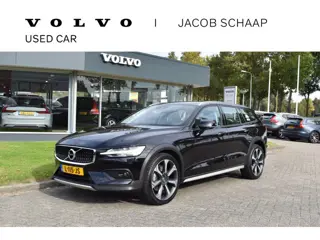 Volvo V60 Cross Country B5 AWD 265PK Automaat Pro | Trekhaak | ACC | Blis | Camera | Styling kit | 2